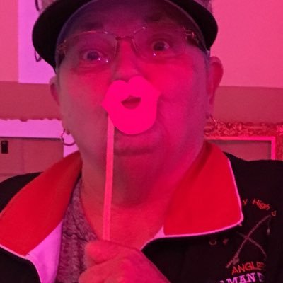 Profile Picture of sharron wade (@wade_sharron) on Twitter