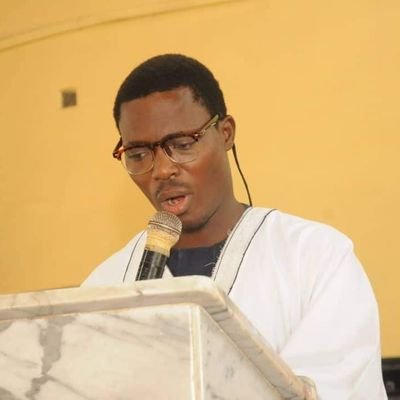 Profile Picture of Esan Emmanuel (@AdrianYomex) on Twitter