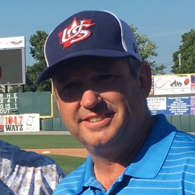 Profile Picture of Bob Beckwith (@PapaBECK3) on Twitter