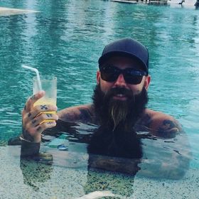 Profile Picture of travis spitzer (@travisspitzer) on Pinterest