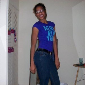 Kinley Carter - Myspace Profile Picture of Kinley Carter (@145k213l595c) on Myspace