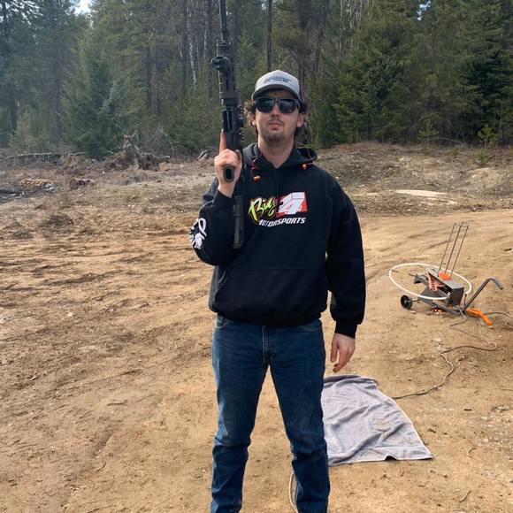 Profile Picture of James Sasser (@jsasser5) on Poshmark