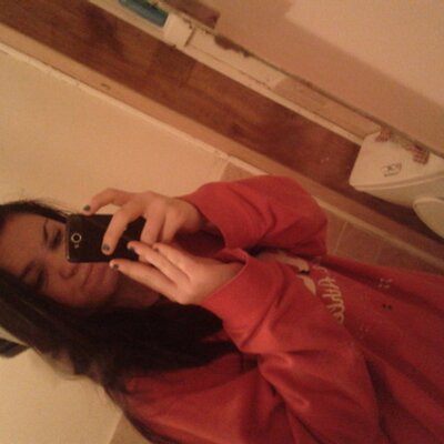 Profile Picture of Taylor Maree (@taylormaree6) on Twitter