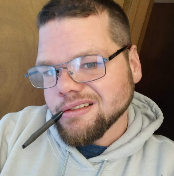 Profile Picture of Christopher Lofton (@johnnyb87586) on Poshmark