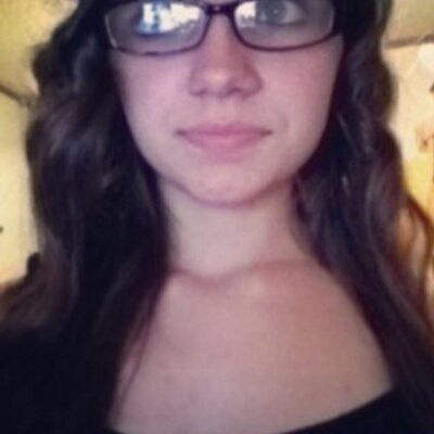 Profile Picture of Cassandra Davis  ❤ (@cassie_davis006) on Twitter