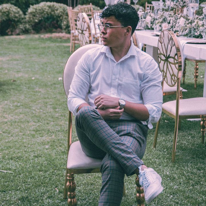Profile Picture of Paquete (@robinbook_ss) on Tiktok