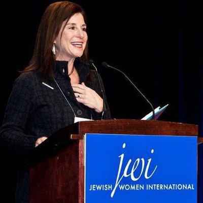 Profile Picture of Lori Weinstein (@JWICEO) on Twitter