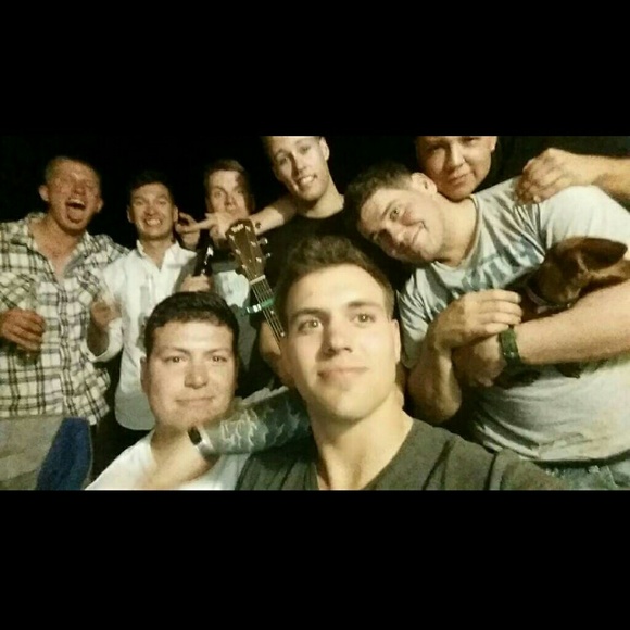 Profile Picture of Robert Brock (@brockrobert) on Poshmark