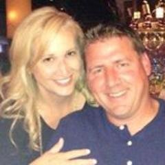 Profile Picture of Amy (@amyweinschenk) on Twitter