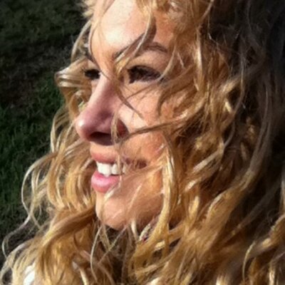 Profile Picture of Lua Blanco (@Lua_BIanco) on Twitter