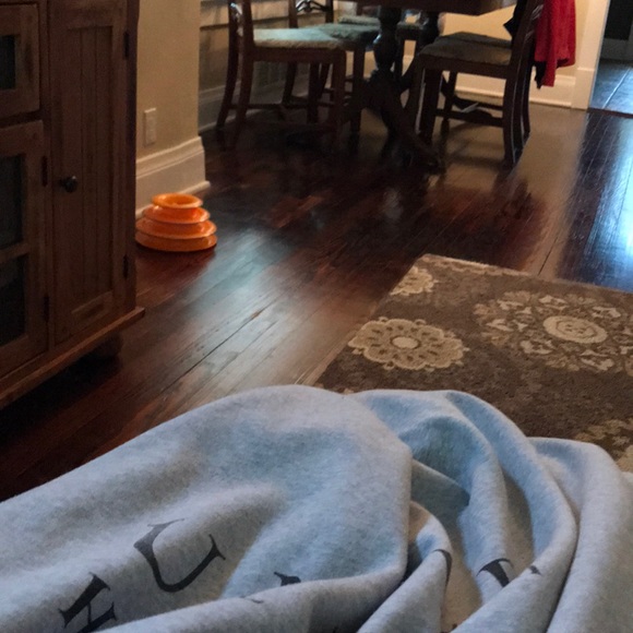 Profile Picture of Aleasha Bozych (@bozycha) on Poshmark