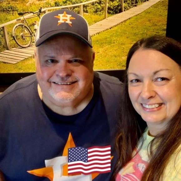 Profile Picture of Mark Tomblin (@marktomblin) on Poshmark