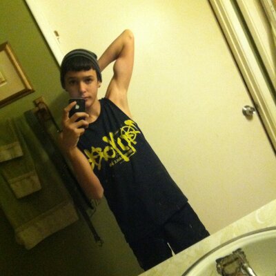 Profile Picture of Tanner Keaton (@ThatGuy684) on Twitter