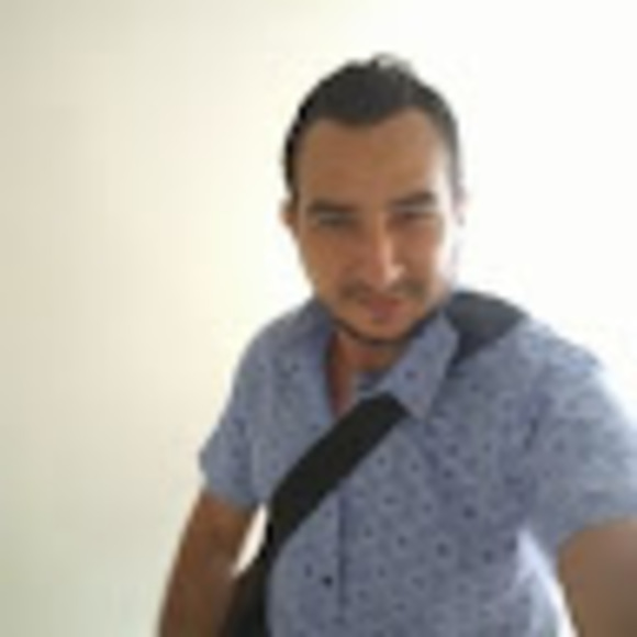 Profile Picture of Dario javier Muñoz gallo (@dario10989) on Poshmark