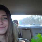 Profile Picture of Julia Hayes (@juliahayes5941) on Youtube