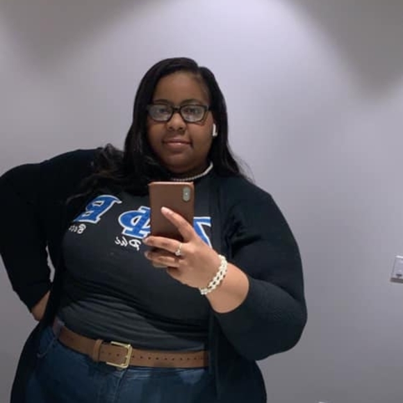 Profile Picture of Jordan Winston (@darijayye) on Poshmark