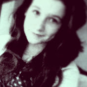 Profile Picture of Paige Lambert (@LoveChuGuiss) on Youtube