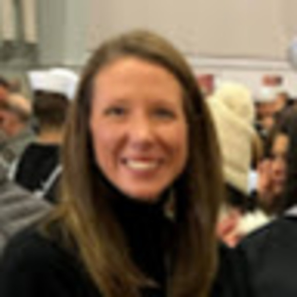 Profile Picture of Catherine Howat (@catherinehowat) on Poshmark