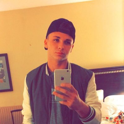 Profile Picture of Dustin Whaley (@Dway_13) on Twitter