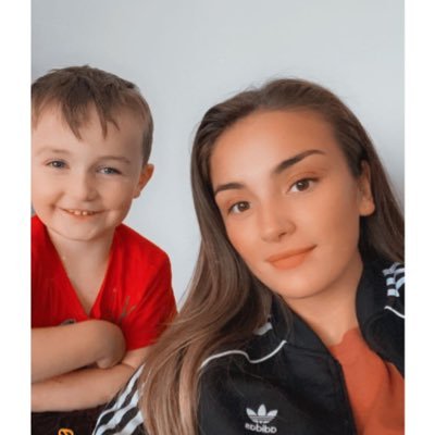 Profile Picture of Lauren Sharp (@Laurensharp5_) on Twitter