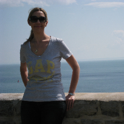 Profile Picture of Isabelle Desrosiers (@IsabelleDesrosi) on Twitter