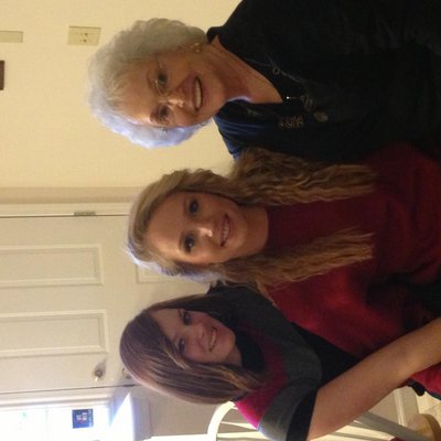 Profile Picture of Maxine Long (@maxie51540) on Twitter