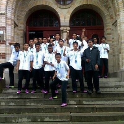 Profile Picture of Bryan Fly Away (@BryanAshland) on Twitter