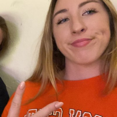 Profile Picture of Zoe Adamson (@ZoeAdamson20) on Twitter