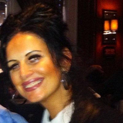 Profile Picture of Michelle Murray (@JustMicaM) on Twitter