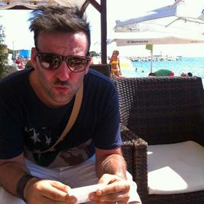 Profile Picture of Frank_4 FinGerz (@franky_marshall) on Twitter