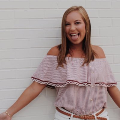 Profile Picture of Hannah Honeycutt (@HannahLeanne_) on Twitter