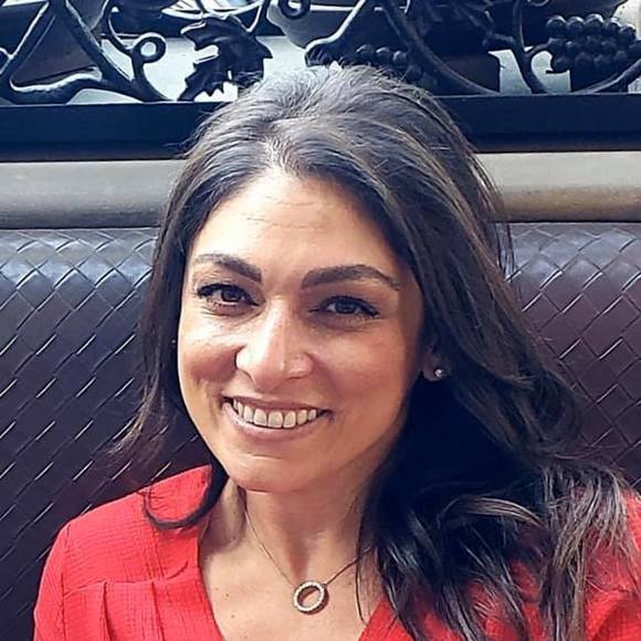 Profile Picture of Rosemary Cugno kotanjian (@rskotanjian) on Poshmark
