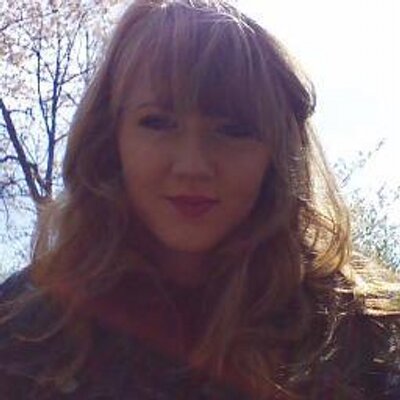 Profile Picture of Rebecca Mohr (@beccabooots) on Twitter