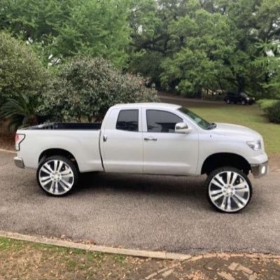 Profile Picture of Brandon Finch (@brandonfinch12) on Twitter