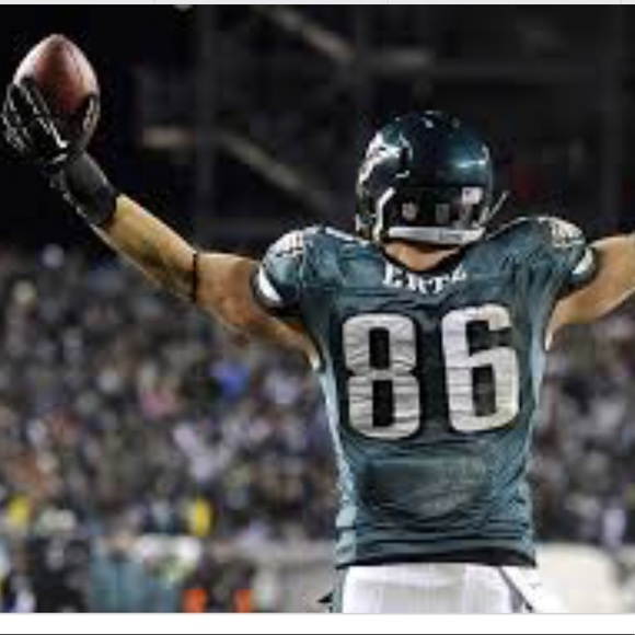 Profile Picture of Brenda Jimenez (@phillyeagles27) on Poshmark