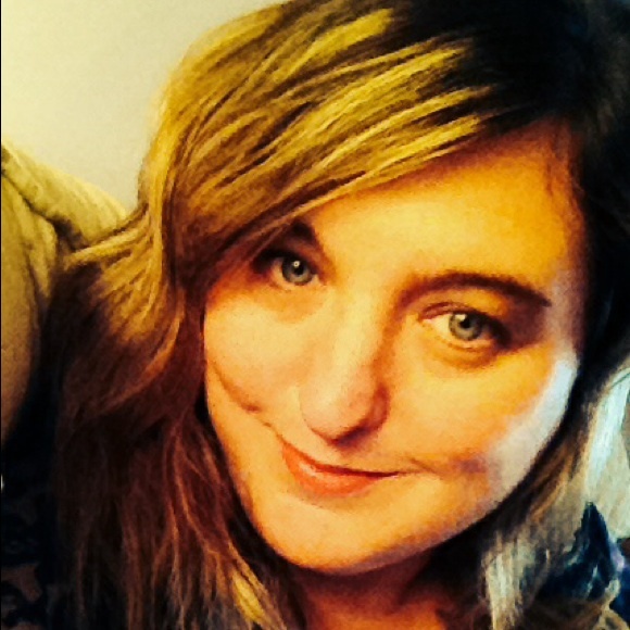 Profile Picture of Megan Covert (@megankimberly1) on Poshmark