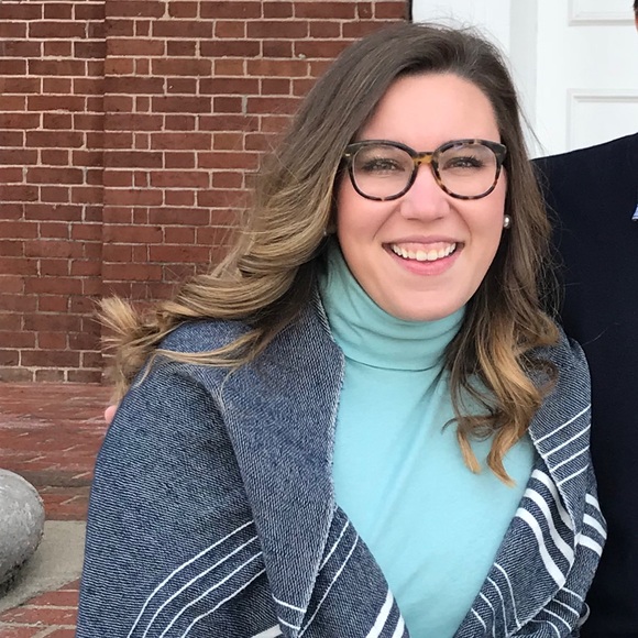 Profile Picture of Mary Harruff (@mharruff) on Poshmark