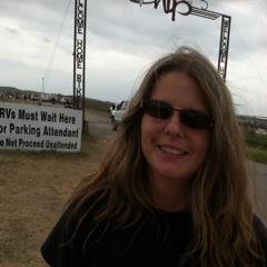 Profile Picture of Holly Jo McBee (@McBeeHolly) on Twitter