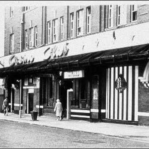 Profile Picture of Derek Hutchings (@derek_hutchings) on Twitter