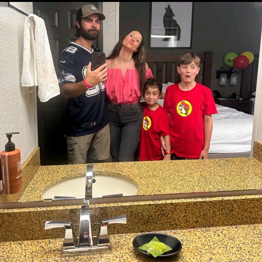 Profile Picture of Samantha D'alessandr (@sdalessandro08) on Tiktok