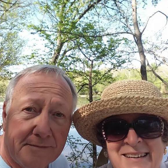 Profile Picture of Charlene Guessford (@charleneguessfo) on Poshmark