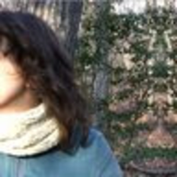 Profile Picture of Cari Freno (@cari_freno) on Poshmark