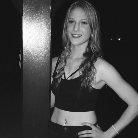 Profile Picture of Callene Lillie (@tiger_callene) on Poshmark