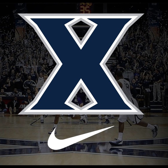 Profile Picture of Luke Bolger (@lukebolger13) on Poshmark