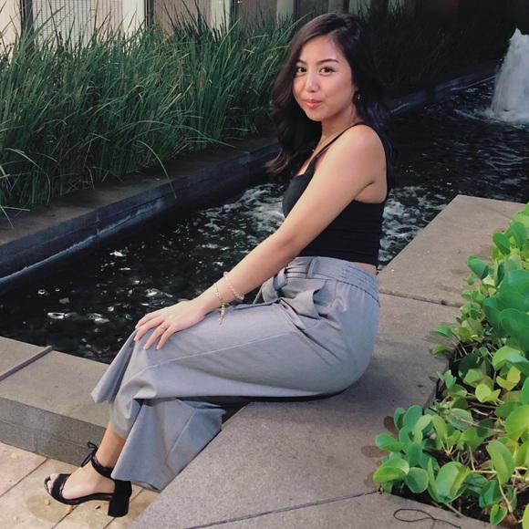 Profile Picture of Josel Cristobal (@josellybean) on Poshmark