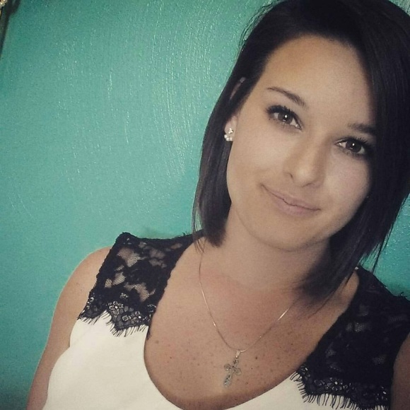 Profile Picture of Ksenia Ermakov (@kdermakov) on Poshmark