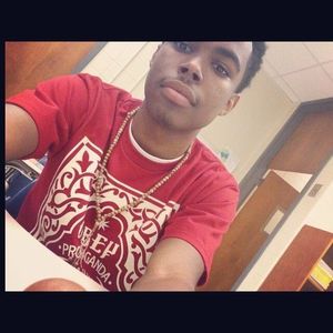 Profile Picture of Amarae'. (@basquiat__) on Myspace