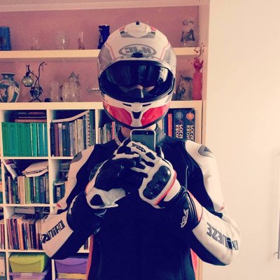 Profile Picture of Mike Stas (@Nejvishi) on Twitter