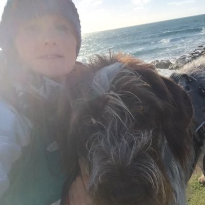 Profile Picture of Hanna Schuster (@HannaAtTheSea) on Twitter