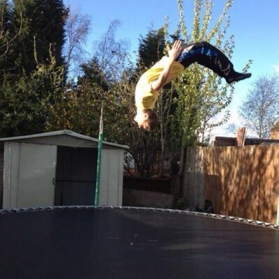 Profile Picture of Rob Williams (@RobbWilliamss) on Twitter